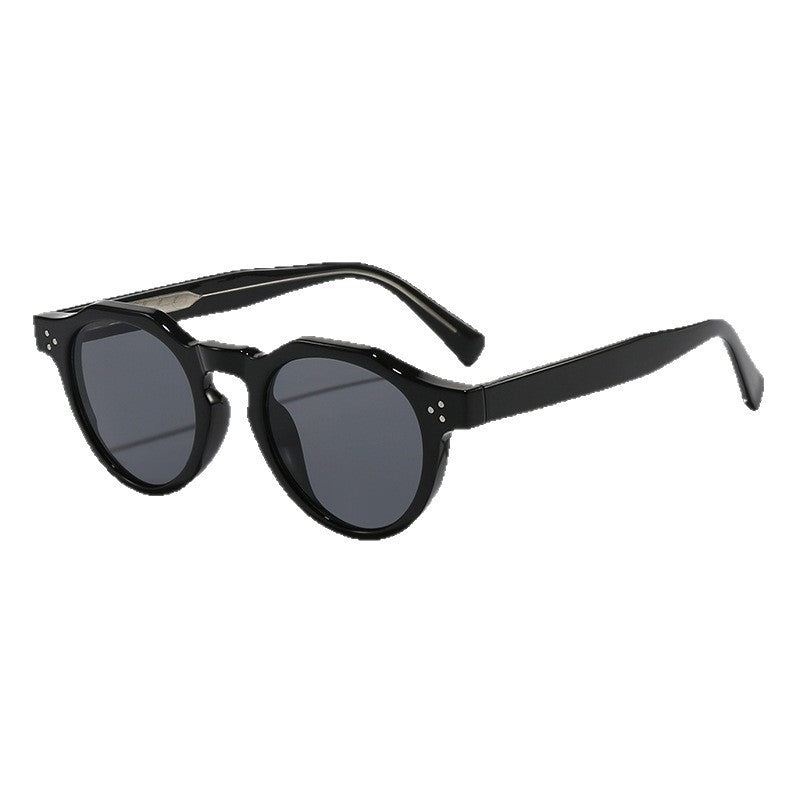 Ladies fashionable sunglasses in unique retro style Kalsten