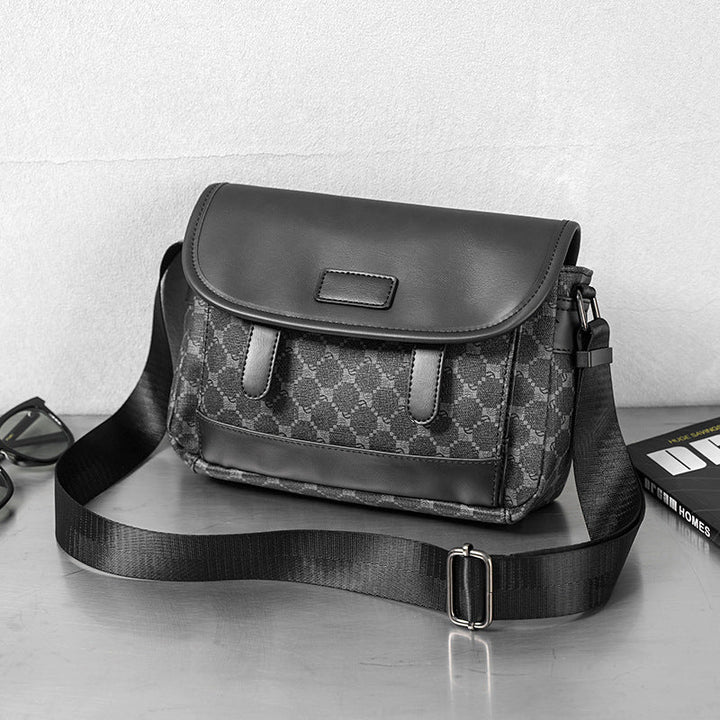 Stylish shoulder bag with multiple compartments Kalsten