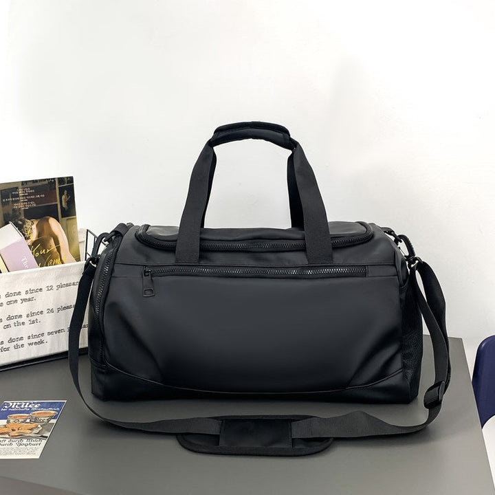 Men's sports bag with plenty of storage space and padded carrying handles Kalsten