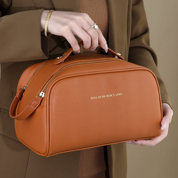 Cosmetic and Care Bag in Elegant Design with Practical Zipper Kalsten