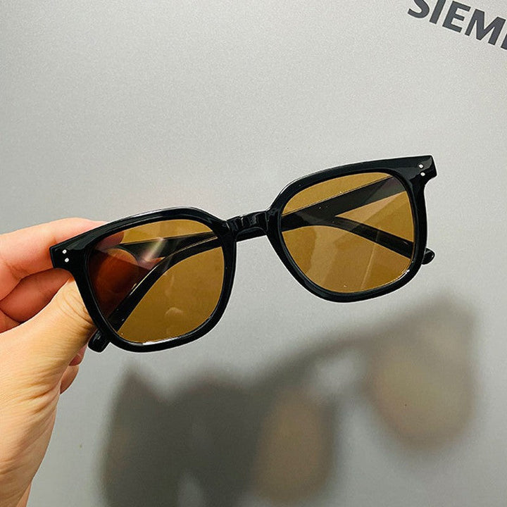 Women Cat-Eye Sunglasses with Modern Frame and UV Protection Kalsten