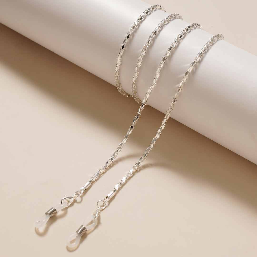 Elegant Pearl-Embellished Chain Kalsten