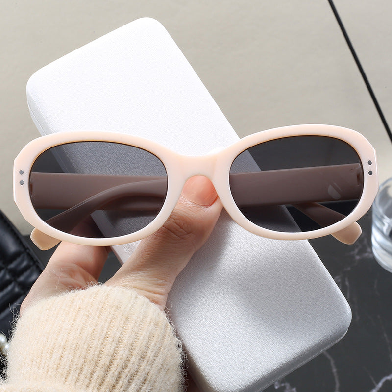 Women's elegant oversized sunglasses with protective UV protection Kalsten