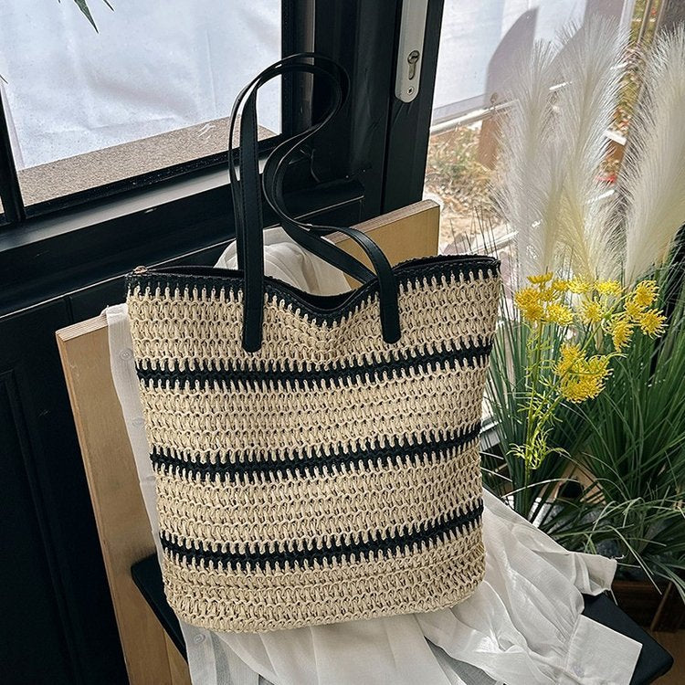 Handmade beach bag with striking leather handles Kalsten