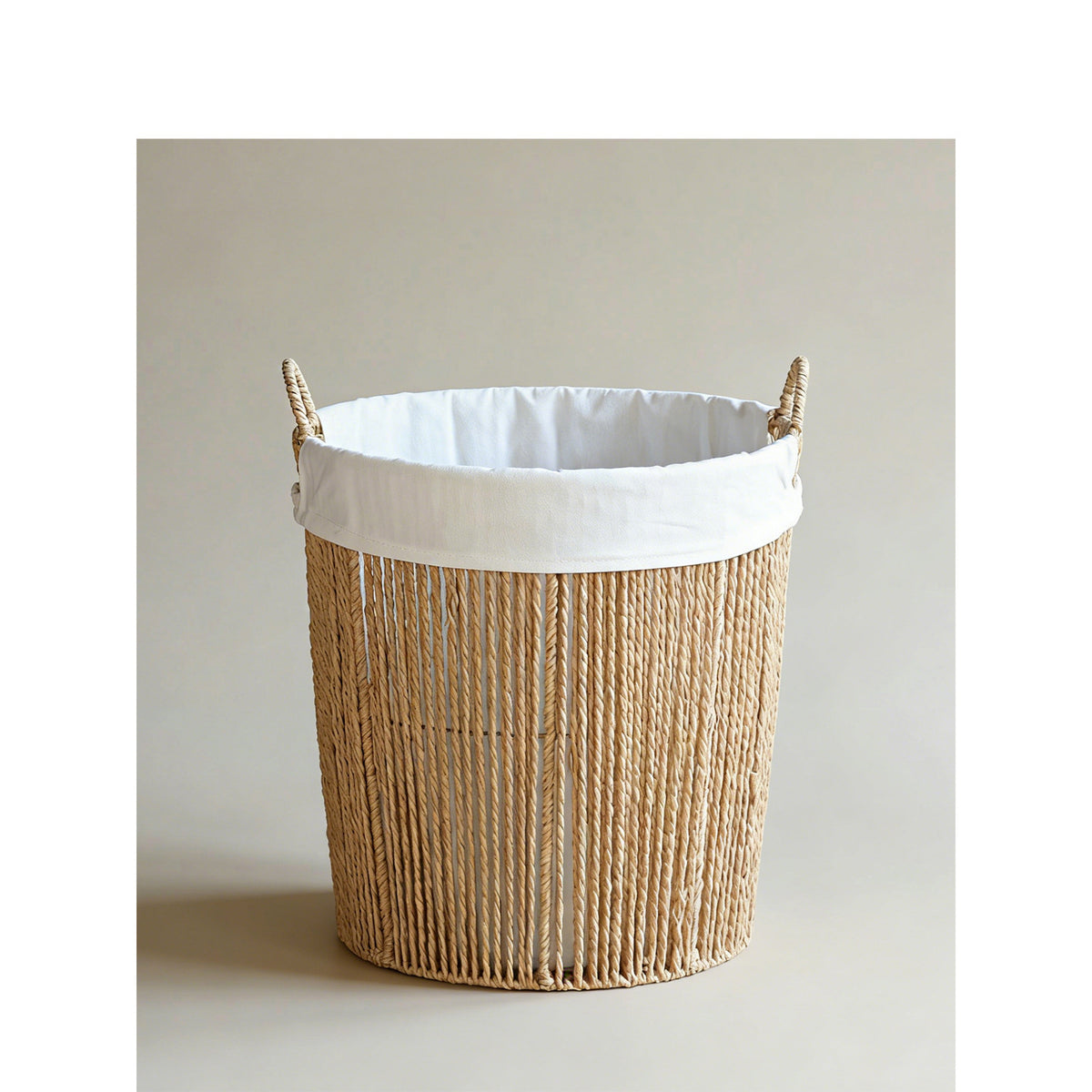 Braided basket with fabric insert Acalora