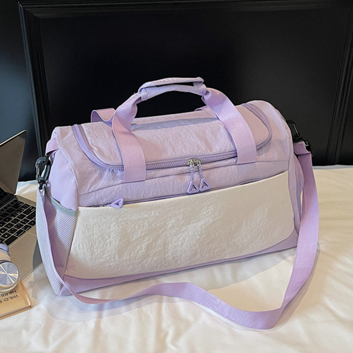 Sporty travel bag with sturdy carrying handles Kalsten