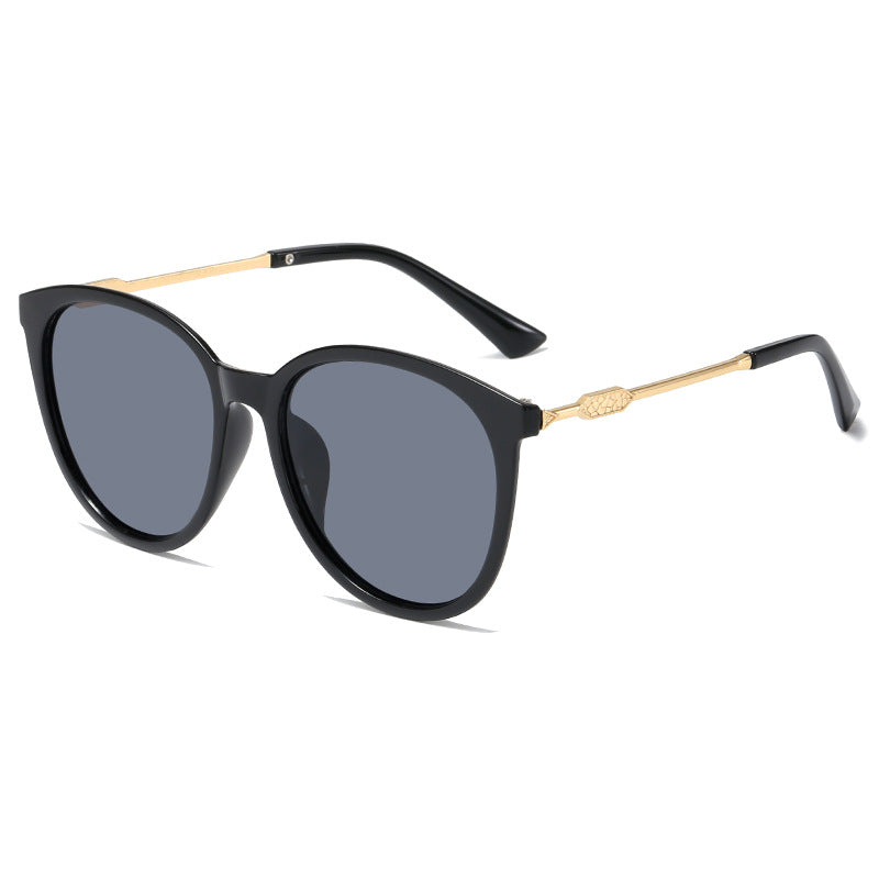Women's Fashion Cat-Eye Sunglasses with Mirrored Lenses Kalsten