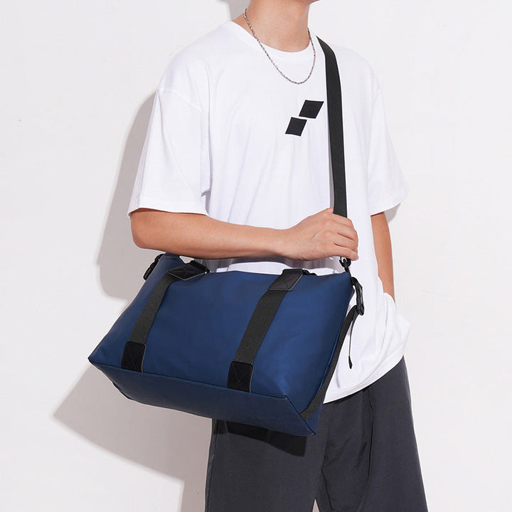 Multifunctional Sport Duffel Bag with Water-Repellent Material and Sturdy Carry Handles Kalsten
