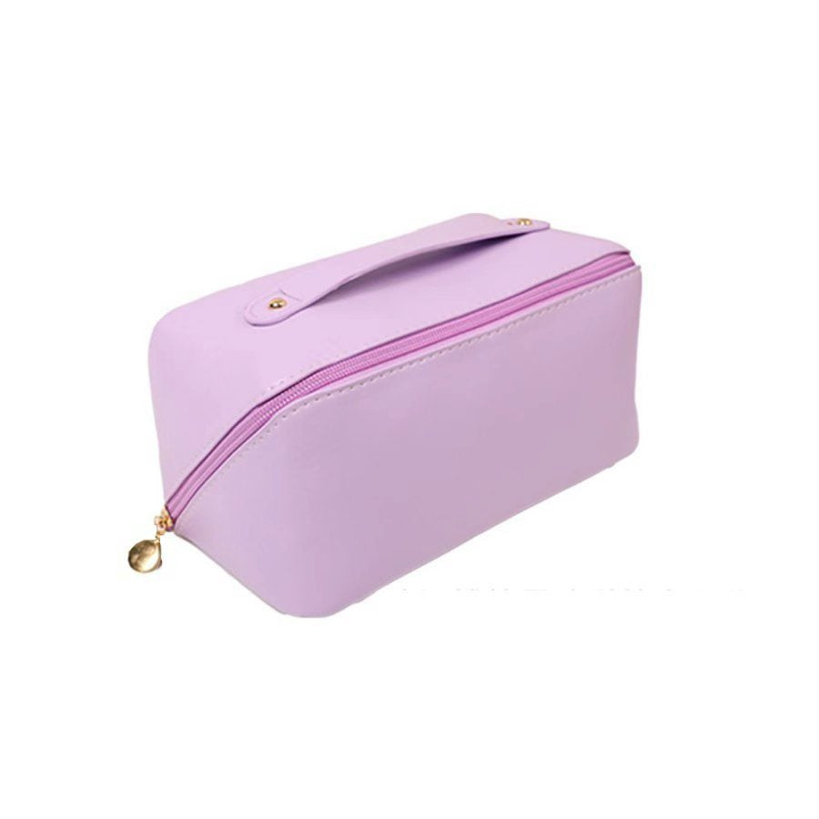 Cosmetic bag with elegant zipper Kalsten