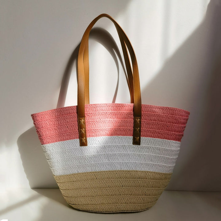 Stable and Stylish Wicker Bag Kalsten