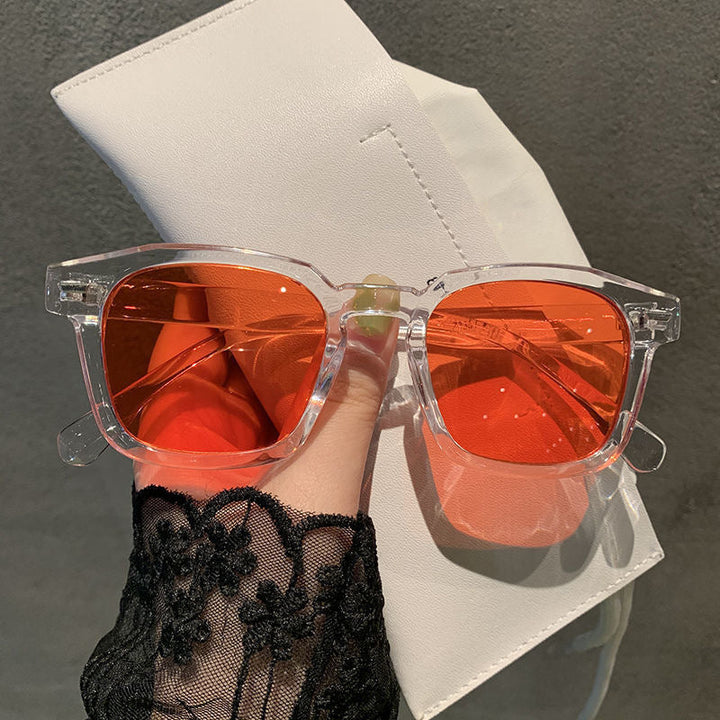 Ladies stylish sunglasses with striking frame Kalsten