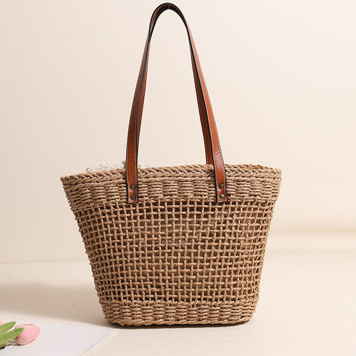 Handmade straw bag with elegant leather accents Kalsten