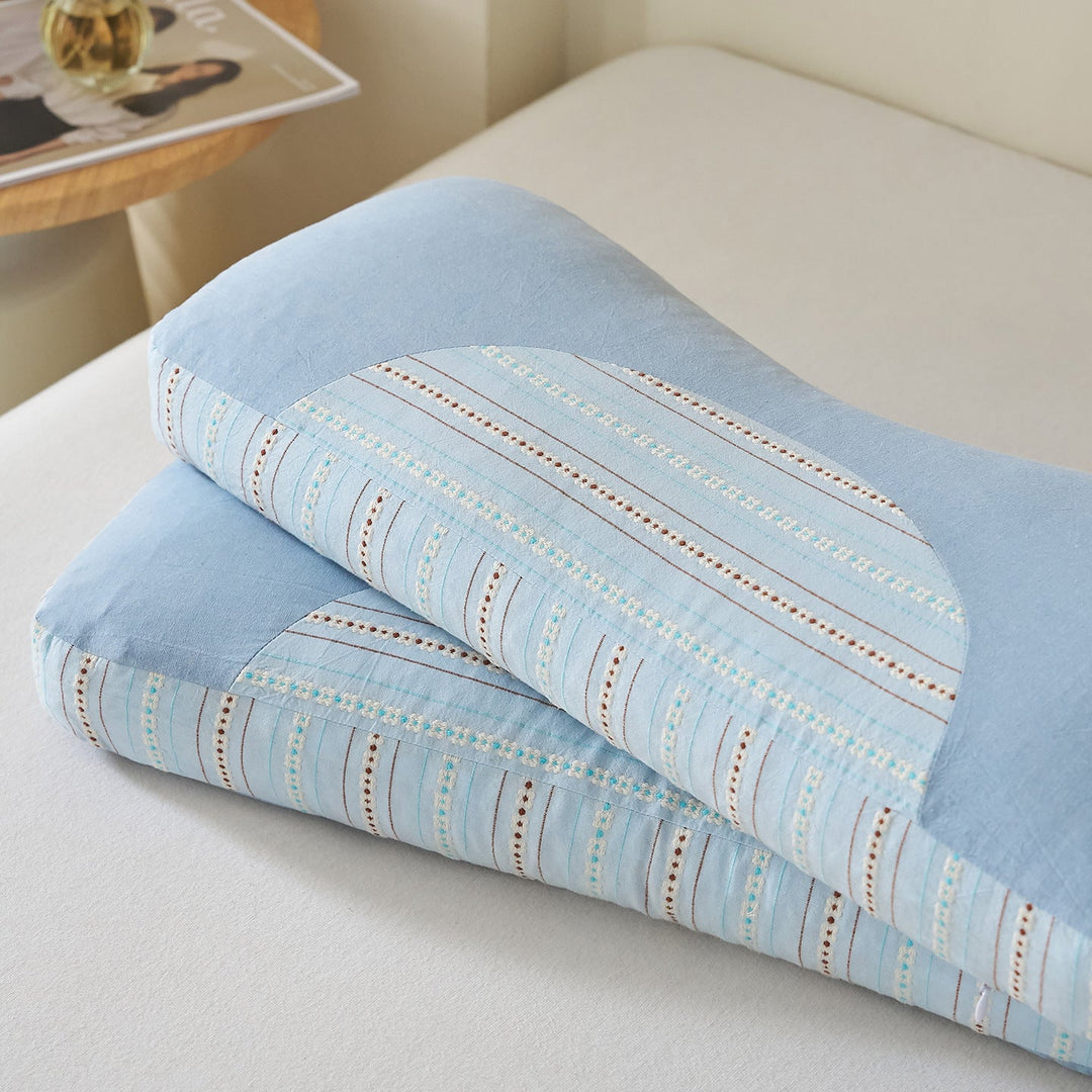 Ergonomic Sleep Pillow with Fine Pattern Structure Kalsten