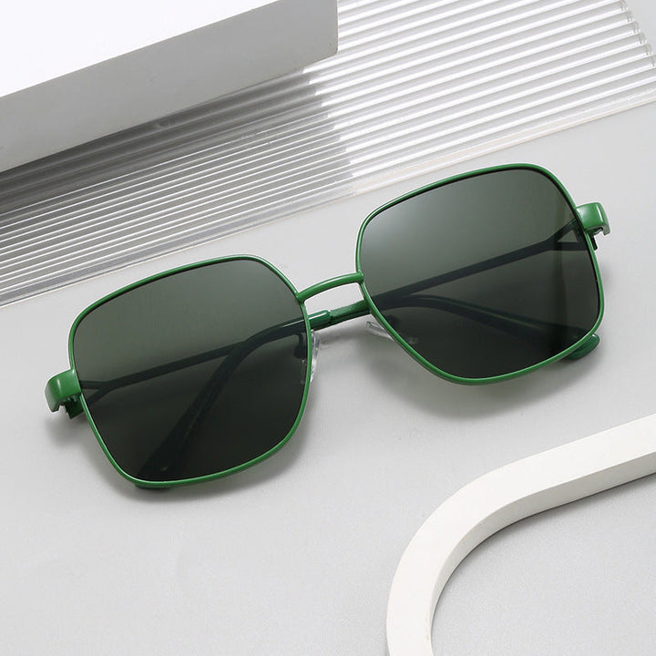 Women's square sunglasses with fashionable and sturdy frame Kalsten