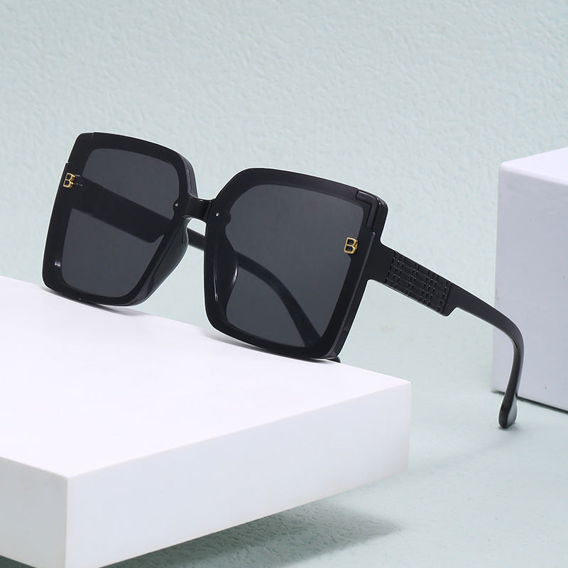 Women's fashionable square sunglasses with textured temple design Kalsten
