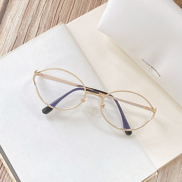 Round Sunglasses with Golden Accents Kalsten