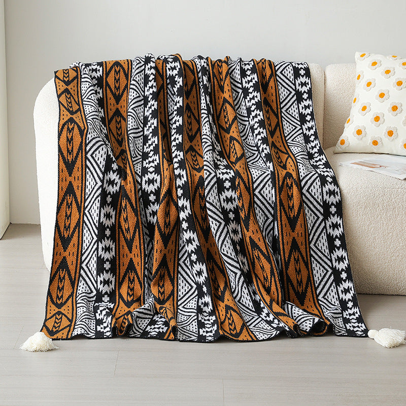 Women's decorative bedspread made of high-quality microfiber with unique design Kalsten