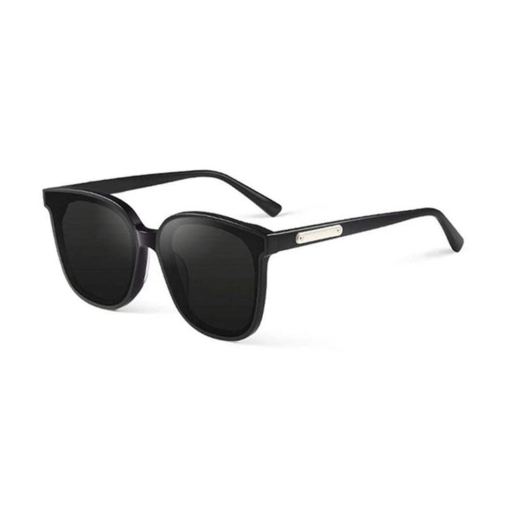 Ladies Oversized Sunglasses with Trendy and Classic Design Kalsten