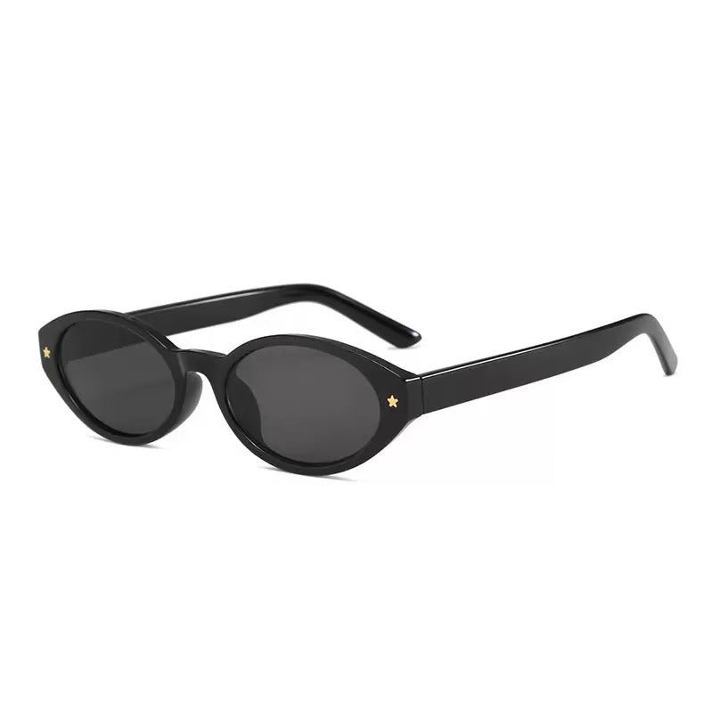 Ladies Cat-Eye Sunglasses with striking frame and modern lenses Kalsten