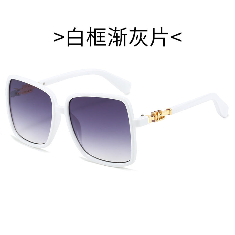 Women's Fashion Sunglasses with Unique Gradient Kalsten