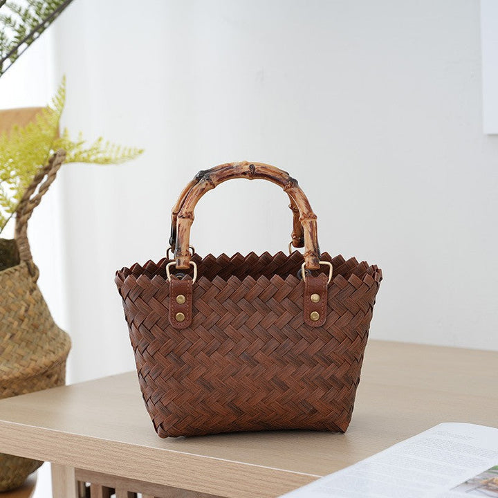 Bamboo Handle Bag Made of Braided Material Kalsten