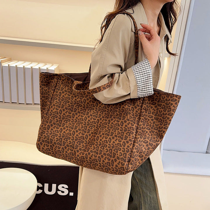 Elegant and Practical Tote Bag Kalsten