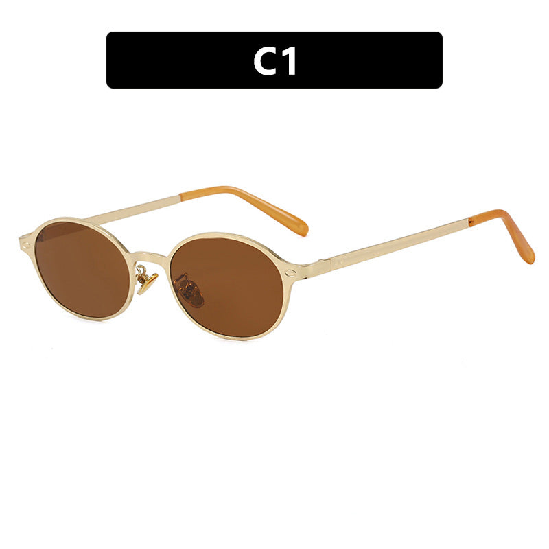 Women's round glasses with a delicate metal frame and comfortable nose pads Kalsten