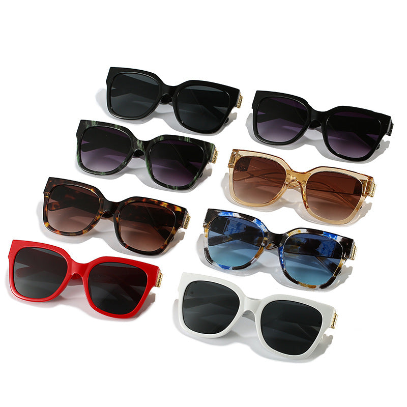 Women's elegant oversized sunglasses with luxurious metal accent Kalsten