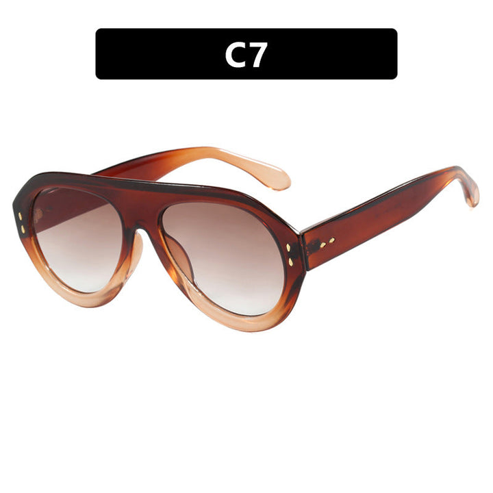 Women's fashionable sunglasses with extravagant design Kalsten