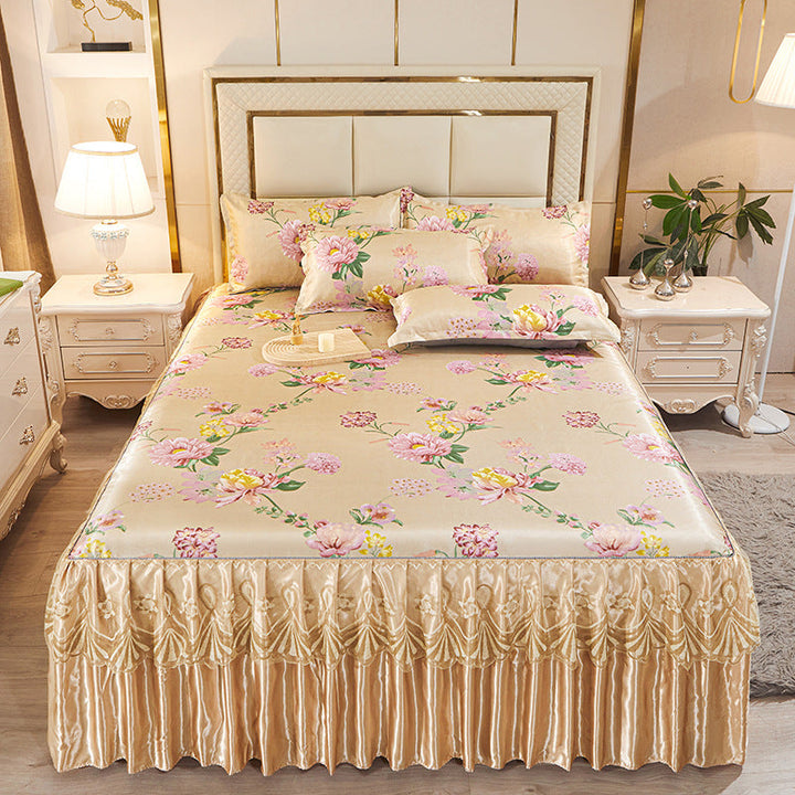 Ladies daybed cover with playful bear motif Kalsten