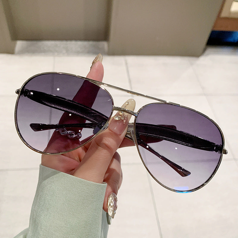 Women exclusive designer glasses with elegant details and high-quality metal frame Kalsten
