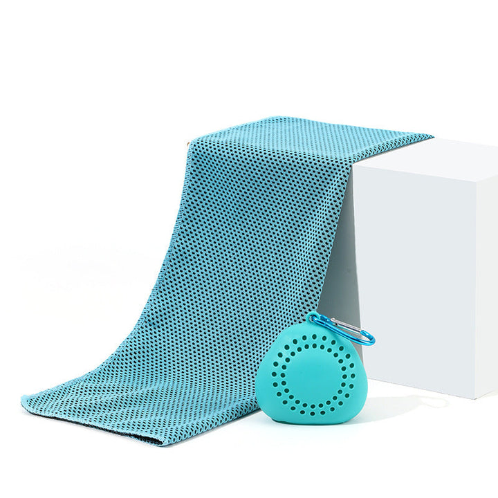 Unisex cooling towel in storage case Kalsten