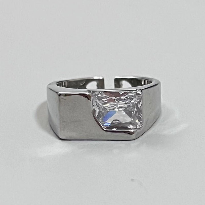 Trendier Open Ring with Zirconia Accent Kalsten