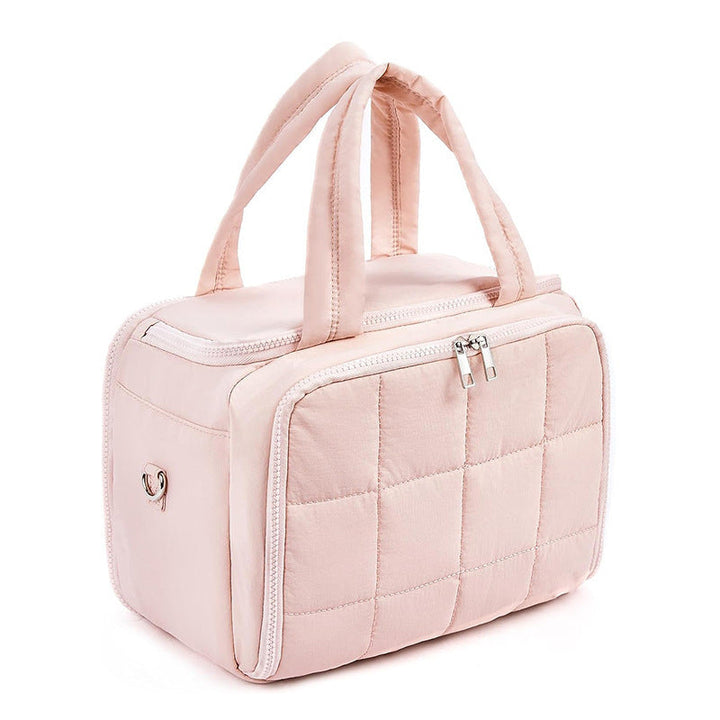 Practical and Stylish Makeup Bag Kalsten