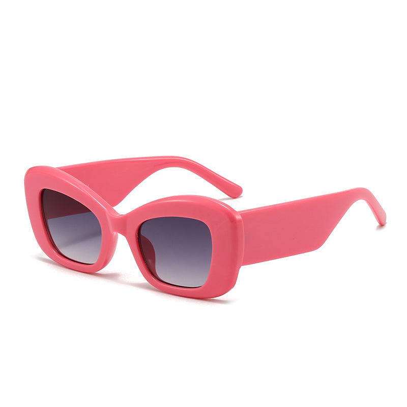 Ladies fashionable oversized sunglasses in modern design Kalsten