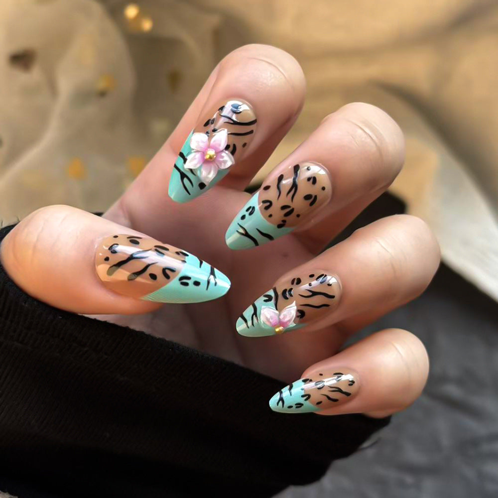 Creative Artistic Press-On Nail Set Kalsten