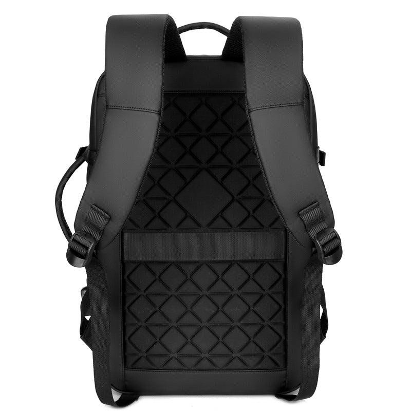 Multifunctional travel bag with ergonomic design and high-quality compartments Kalsten