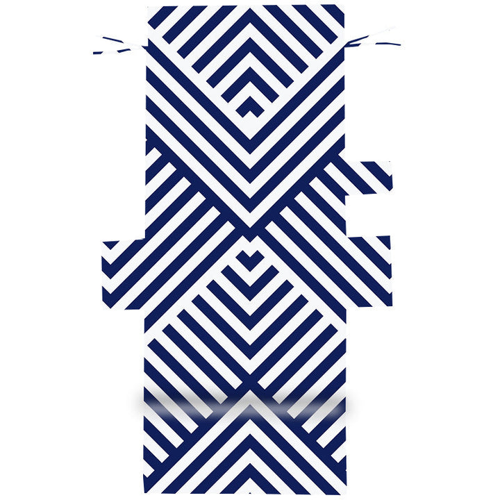 Sporty towel with creative striped pattern Kalsten