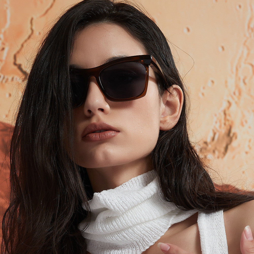 Women's fashionable sunglasses in trendy frame Kalsten