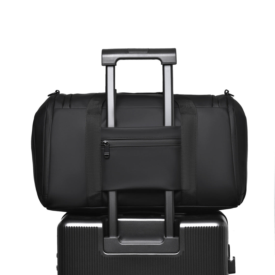 Sporty Duffel Bag With Innovative Space Concept Kalsten