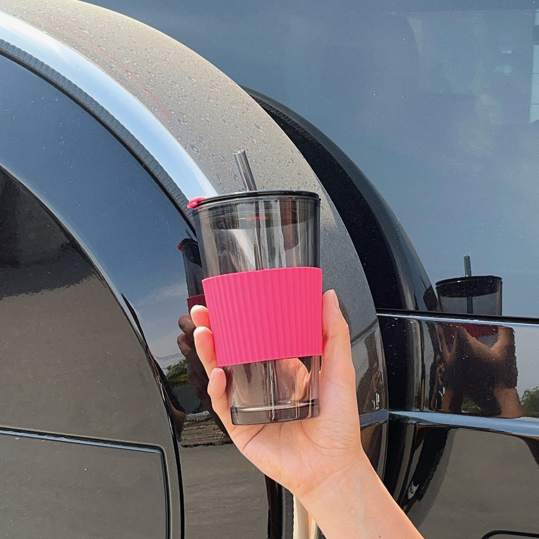 Women's versatile drinking cup with non-slip silicone cover and straw Kalsten