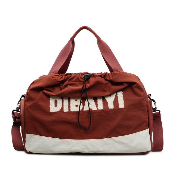 Multifunctional Travel Bag with Water-Repellent Material and Adjustable Shoulder Strap Kalsten
