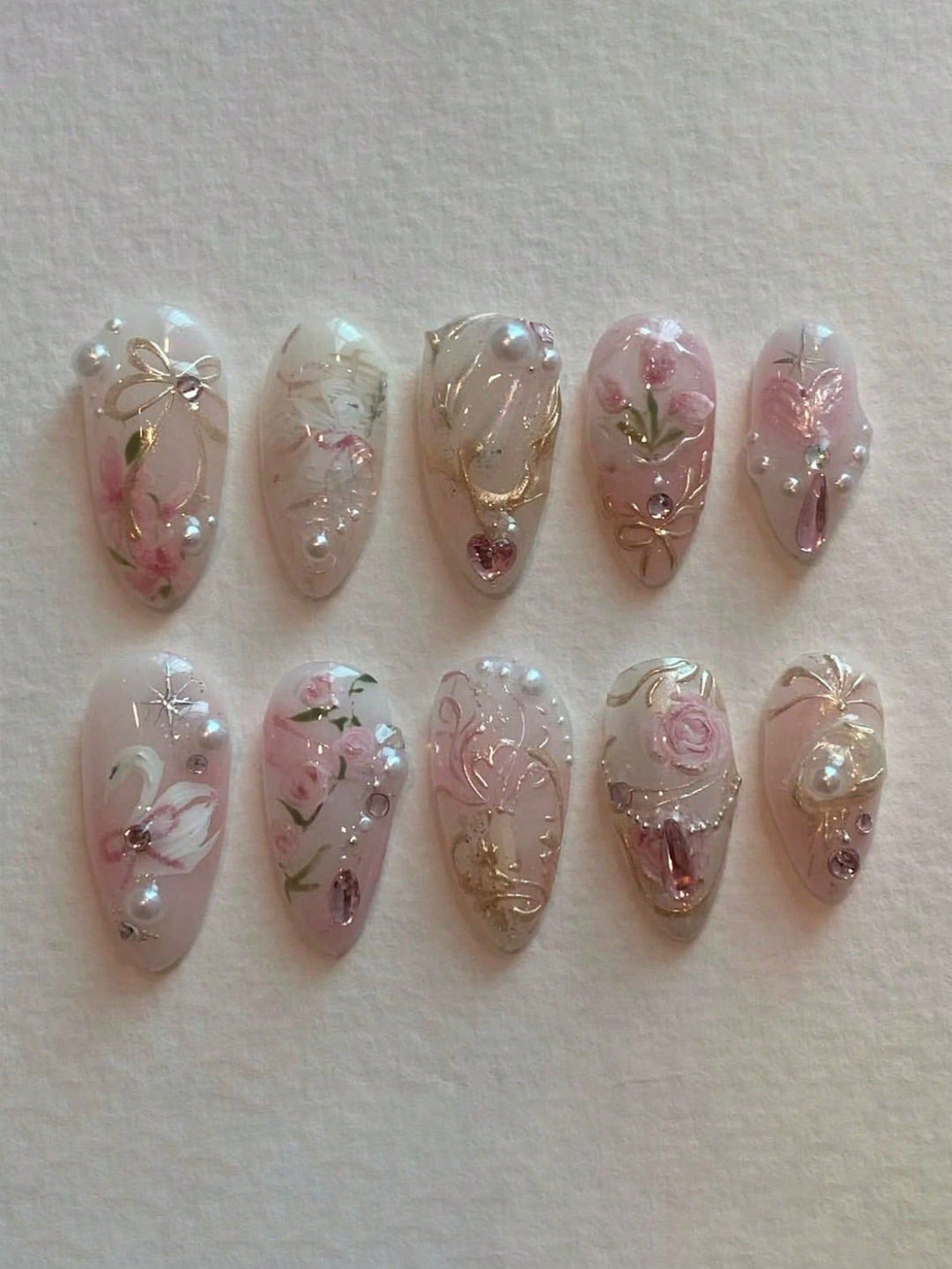 Artistic Press-On Nail Art Set Kalsten