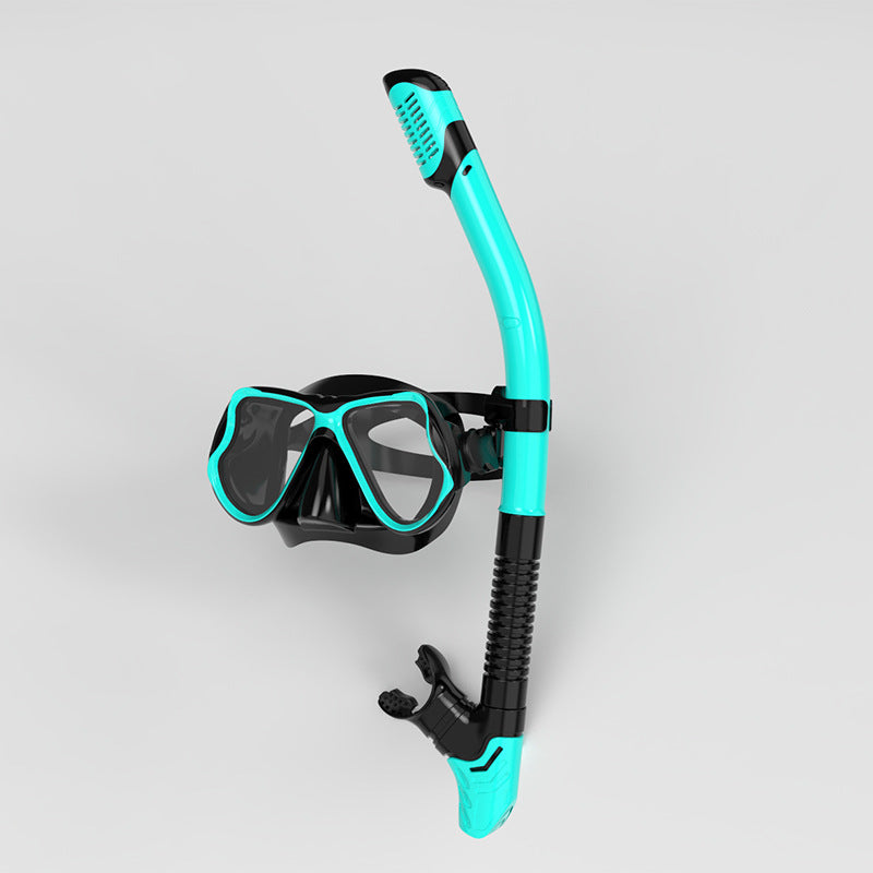 Snorkel mask with ergonomic fit and innovative breathing technology Kalsten