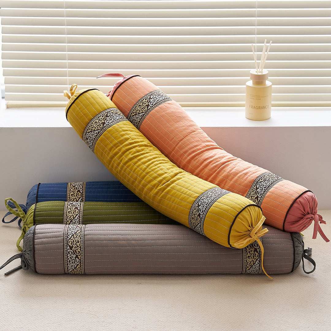 Meditation roll with decorative design Kalsten