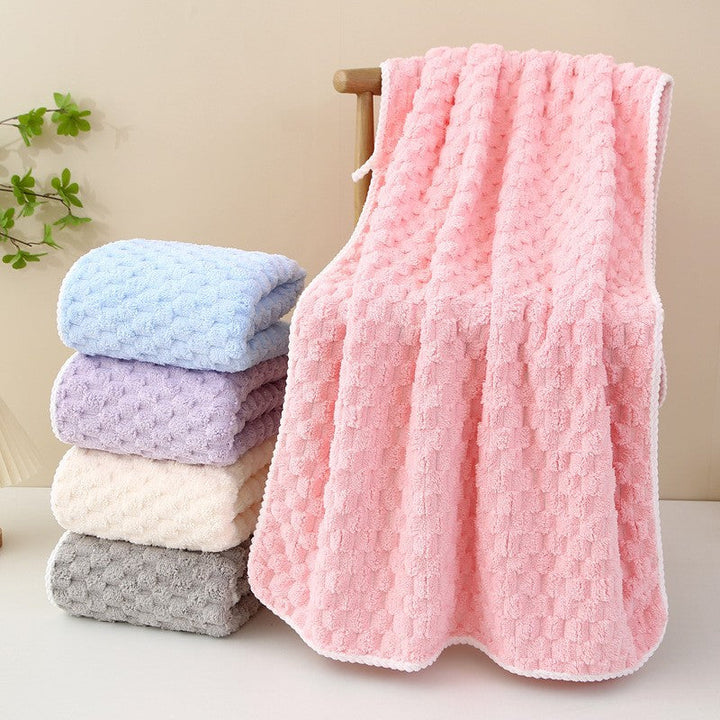Cozy Living Blanket Made of Soft Microfiber Kalsten