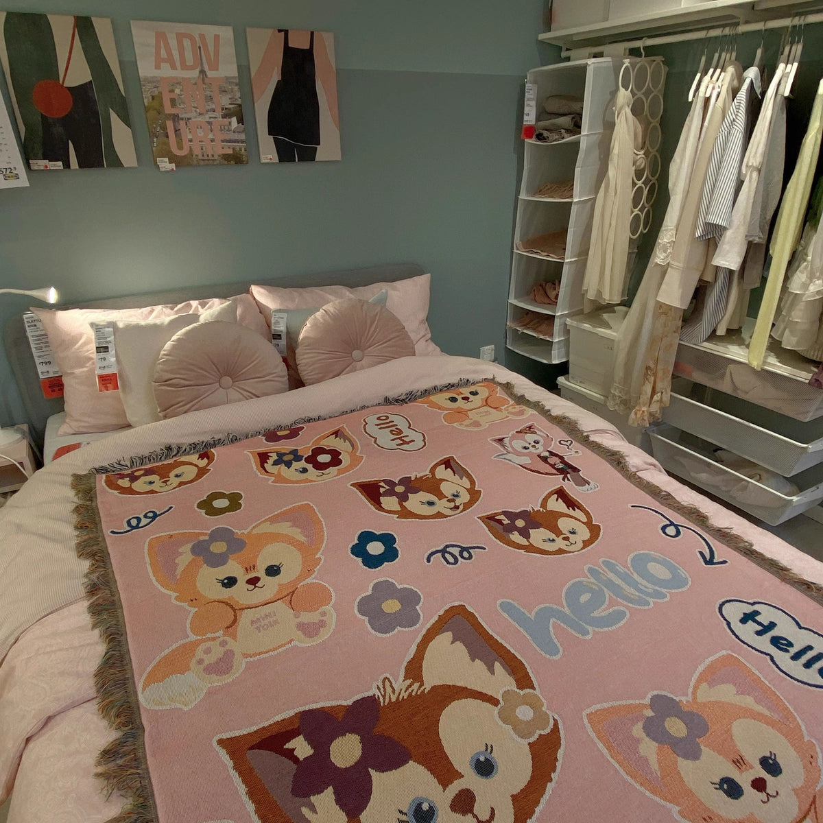 Decorative Throw Blanket