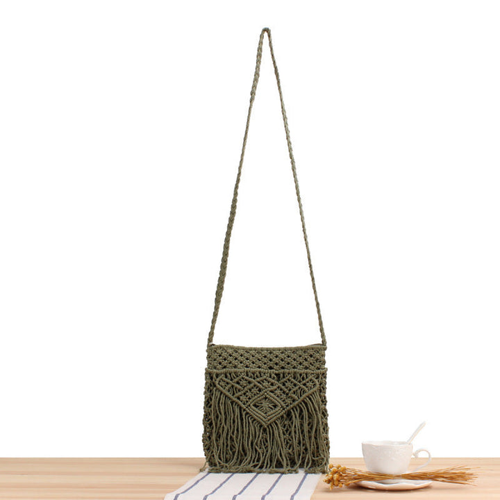 Handcrafted macrame shoulder bag with fringes Kalsten