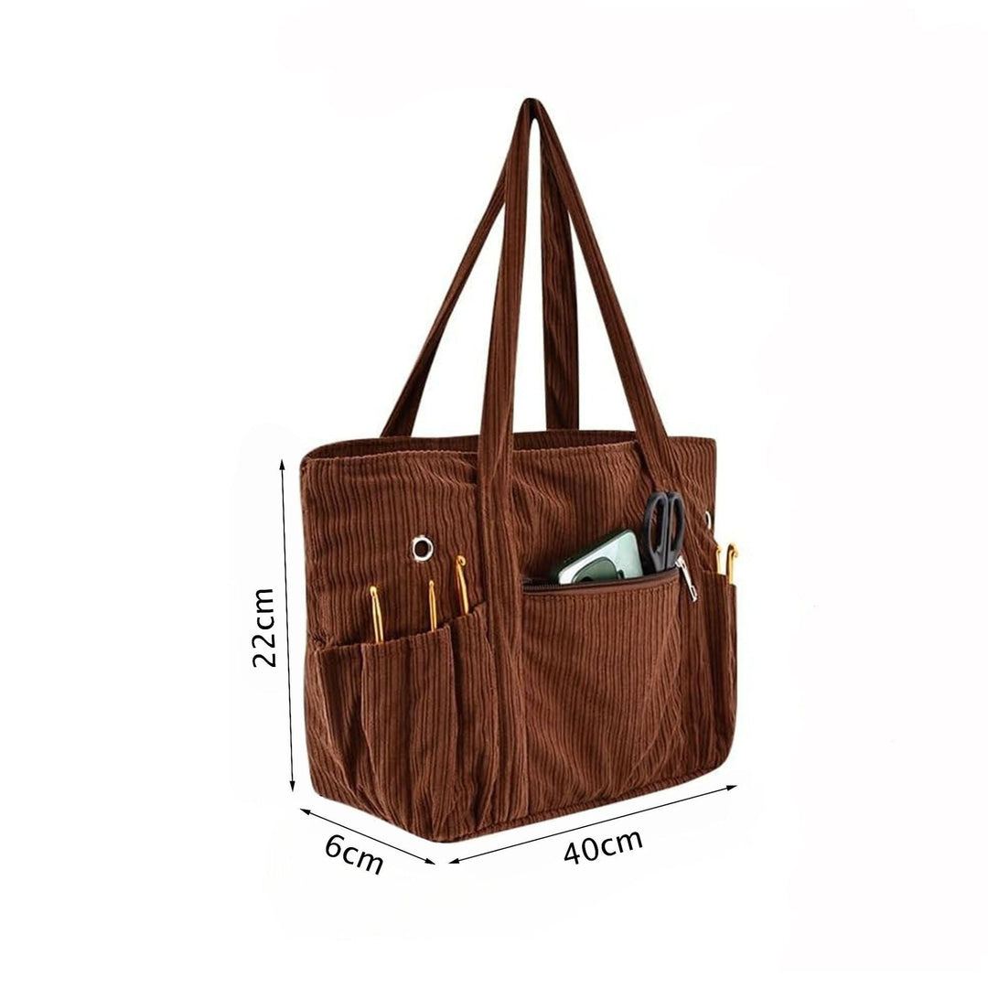 Functional storage bag with multiple outer pockets Kalsten