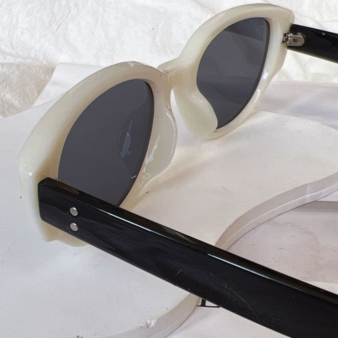 Cat-Eye Frame Sunglasses Kalsten